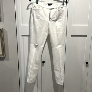 NWT White House Black Market Sz 4S White (Ecru) slim pants